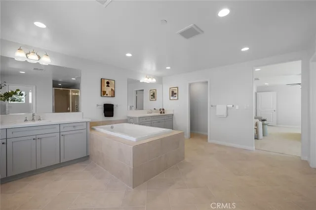 $674,490 | 5613 Levanto Street, Bakersfield, CA 93306