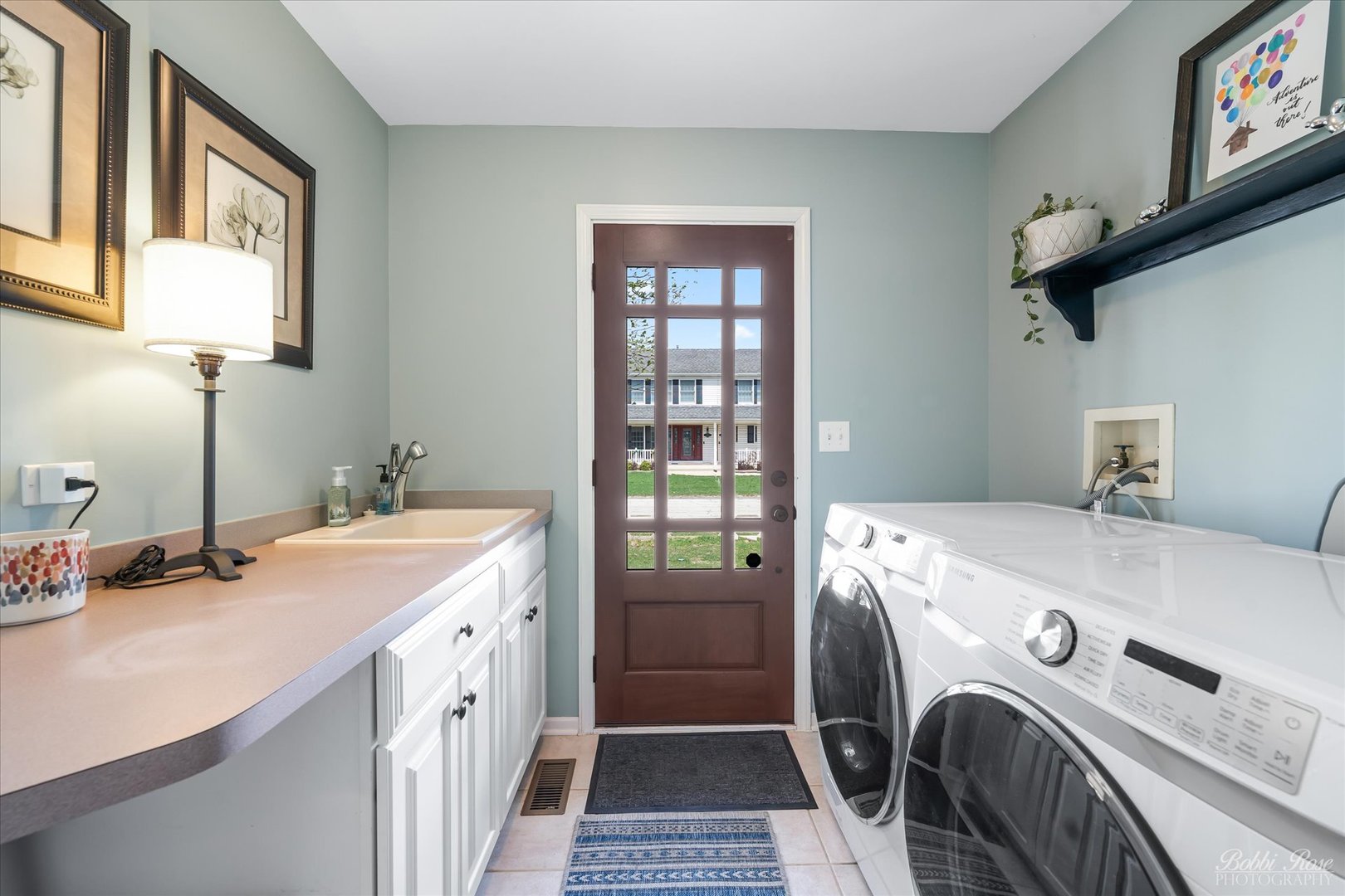 439 South Church Road Bensenville, IL 60106 - Photo 21 of 49 a utility room with dryer and washer