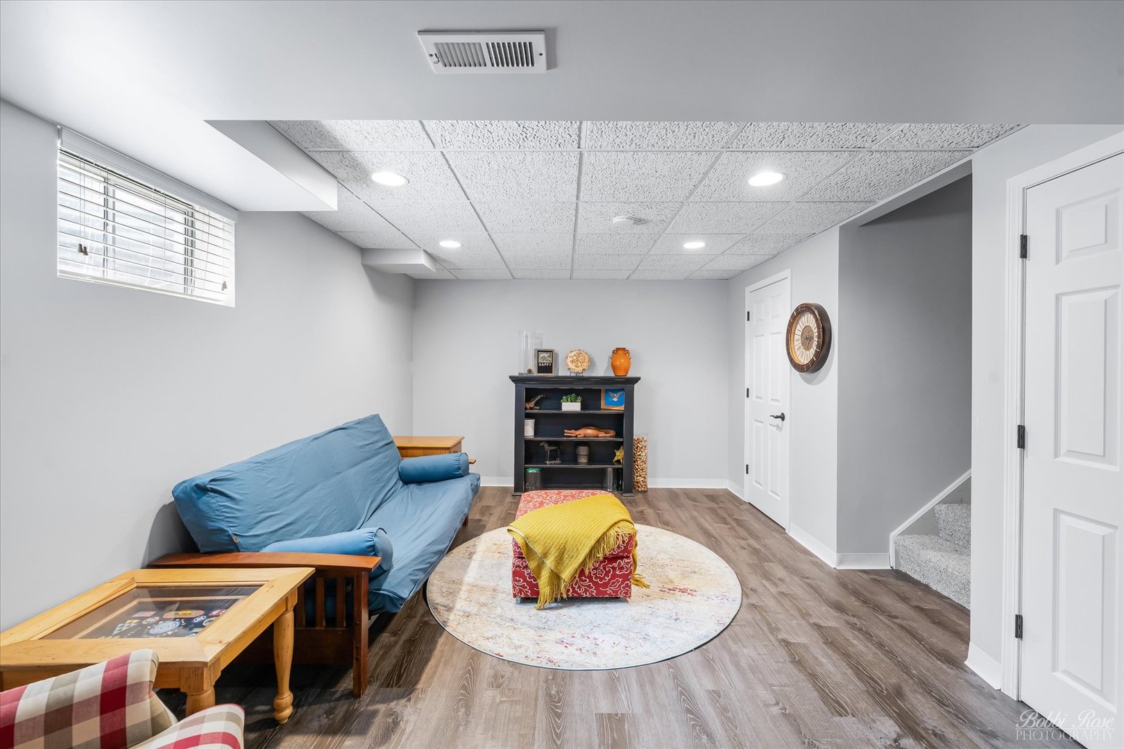 439 South Church Road Bensenville, IL 60106 - Photo 31 of 49 a living room with furniture and a wooden floor