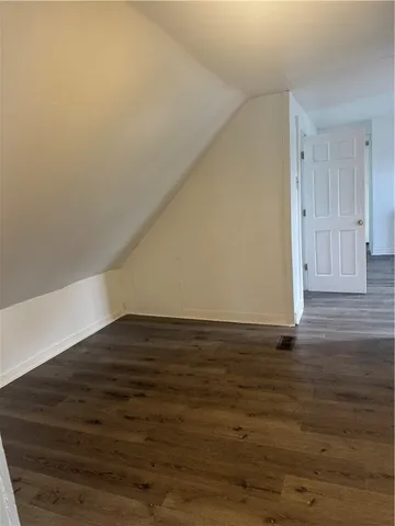 $1,000 | 304 1st Street, Rochester, NY 14605