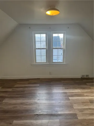 $1,000 | 304 1st Street, Rochester, NY 14605