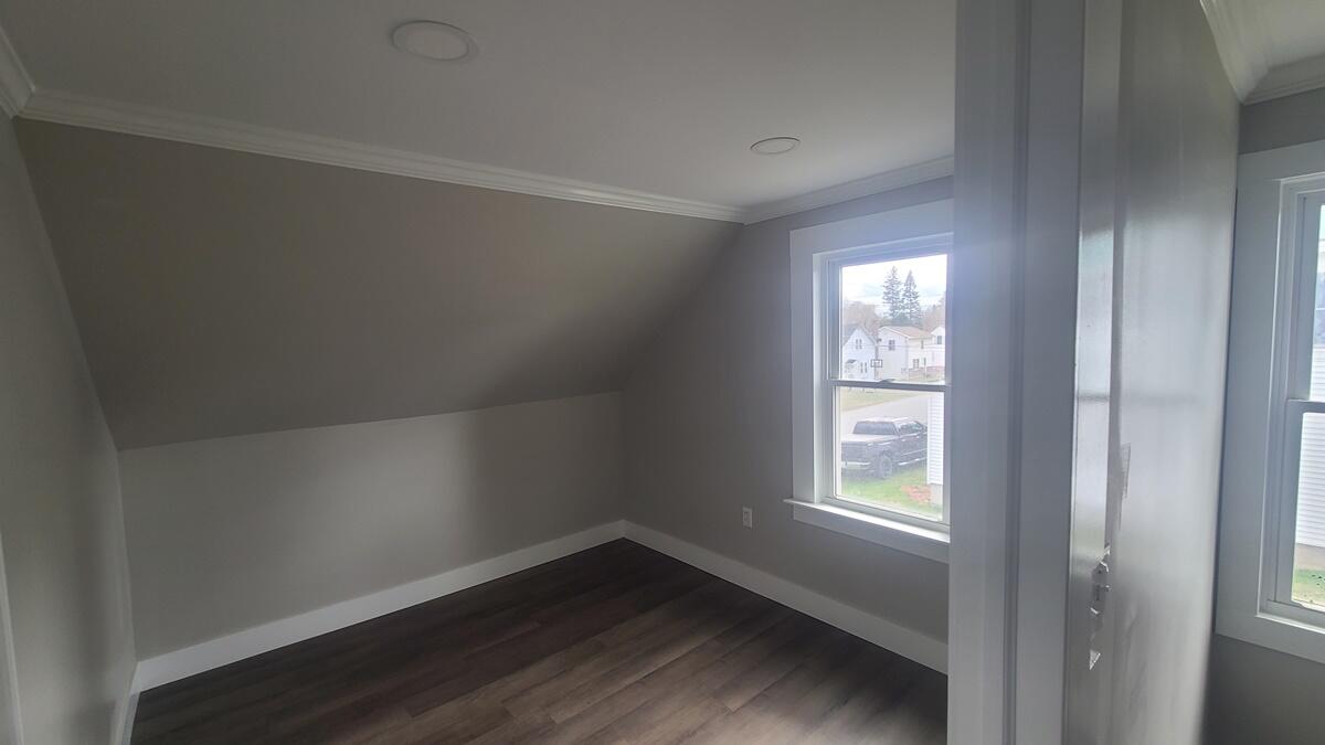 35 Turner Street Presque Isle, ME 04769 - Photo 15 of 18 20240502_141550