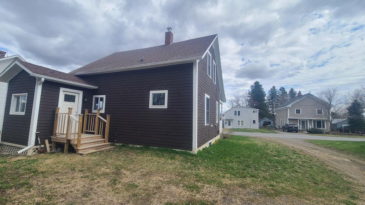35 Turner Street Presque Isle, ME 04769 - Photo 18 of 18 20240502_140859