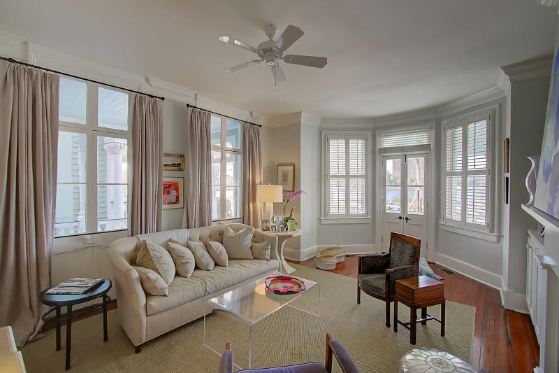 38 Rutledge Avenue Charleston, SC 29401 - Photo 8 of 38 Living Room