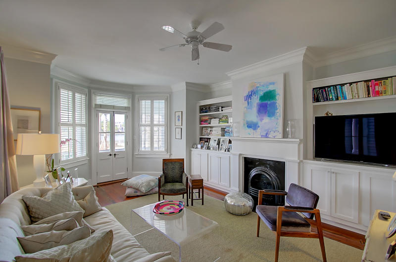 38 Rutledge Avenue Charleston, SC 29401 - Photo 9 of 38 Living Room