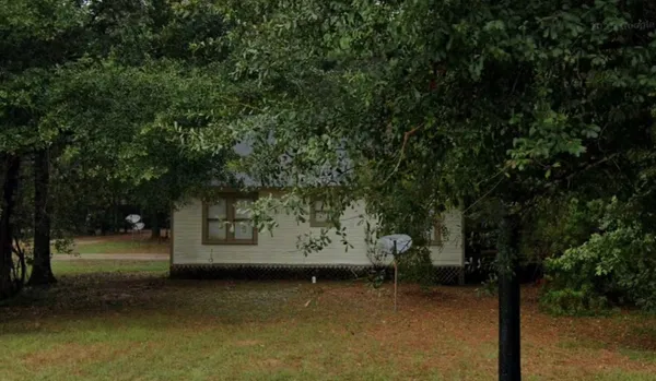 $1,200 | 416 County Road 2212, Cleveland, TX 77327