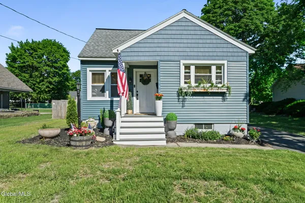 $249,900 | 17 Wilmarth Street, Scotia, NY 12302