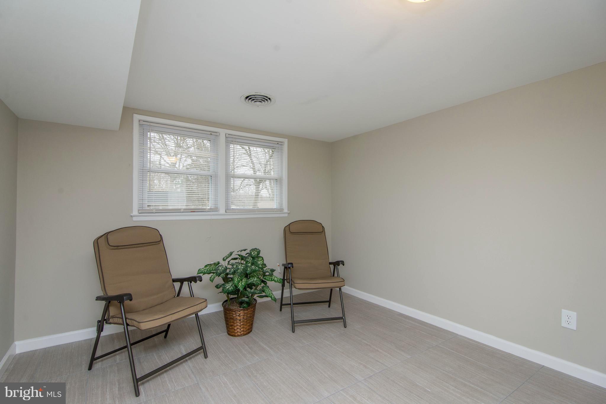 7524 Jervis Street Springfield, VA 22151 - Photo 15 of 20 Bedroom