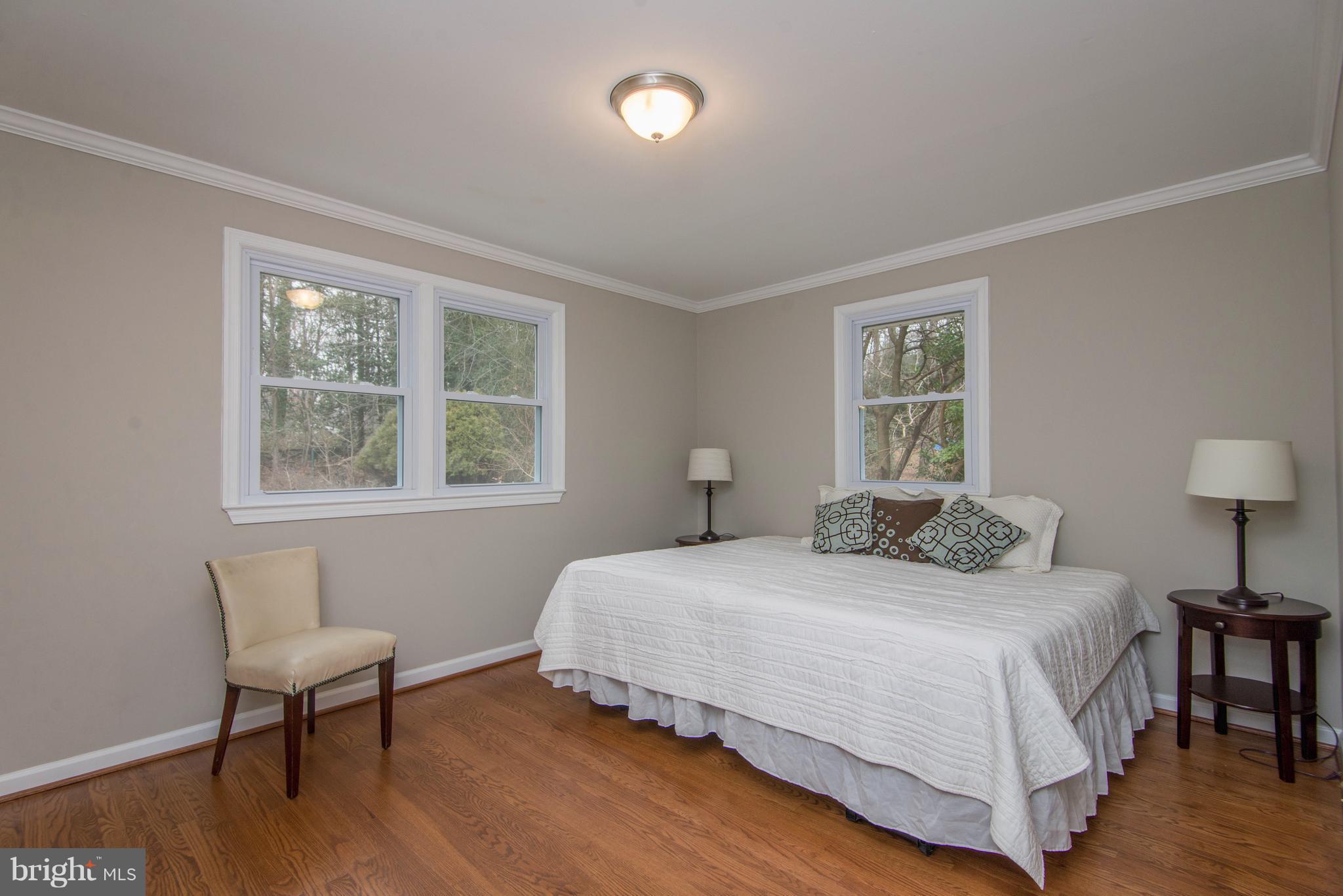 7524 Jervis Street Springfield, VA 22151 - Photo 6 of 20 Bedroom (Master)