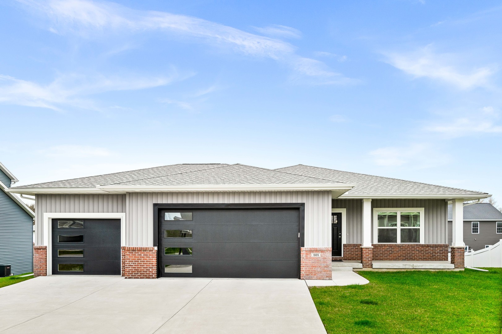 505 Raef Road Downs, IL 61736 - Photo 1 of 43 Gallery Image 1