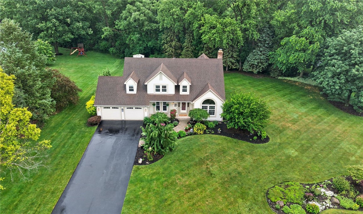 74 Falling Brook Road Perinton, NY 14450 - Photo 2 of 50