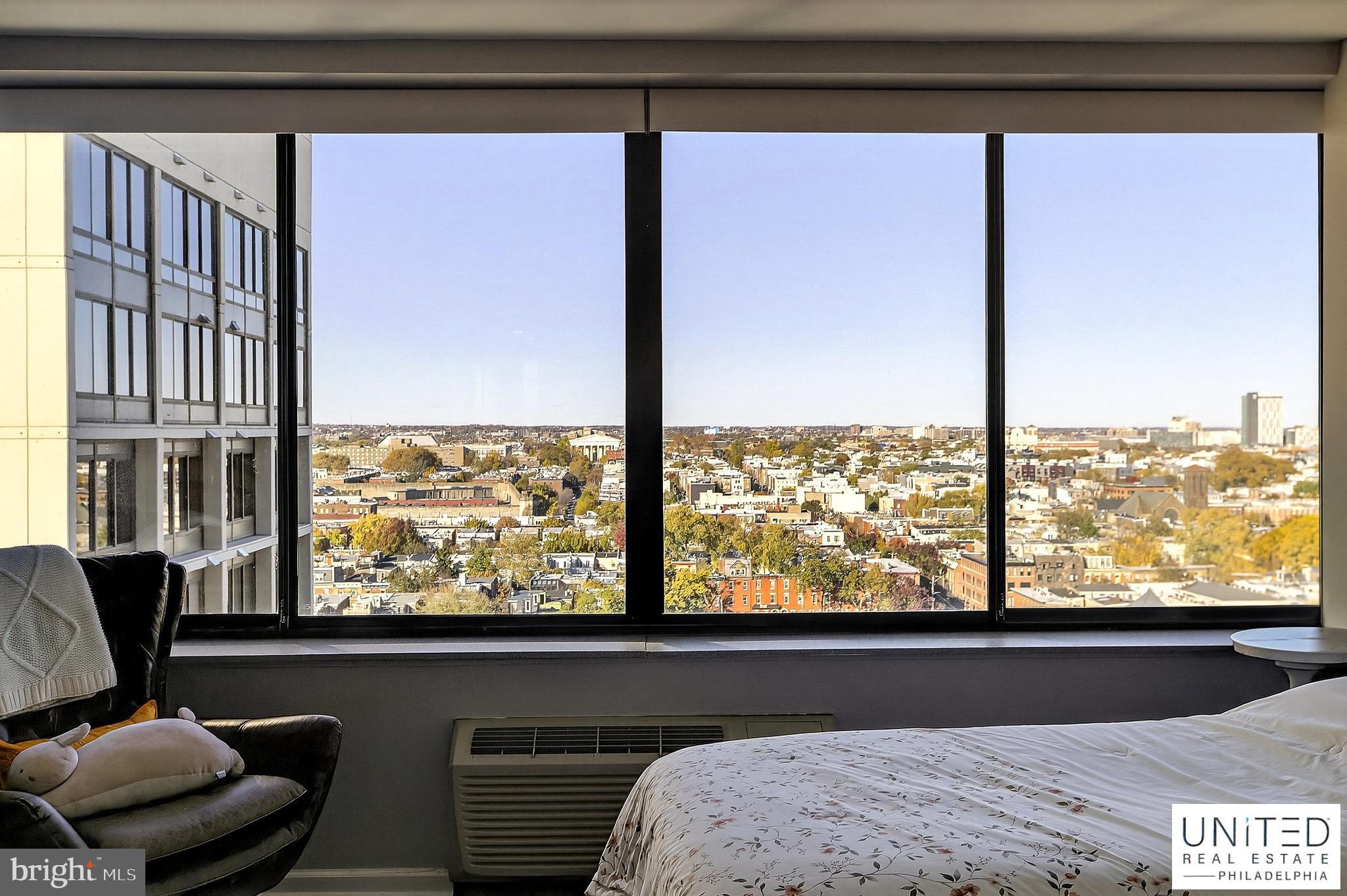 2001 Hamilton Street, Unit 2001 Philadelphia, PA 19130 - Photo 37 of 46 a view of a window