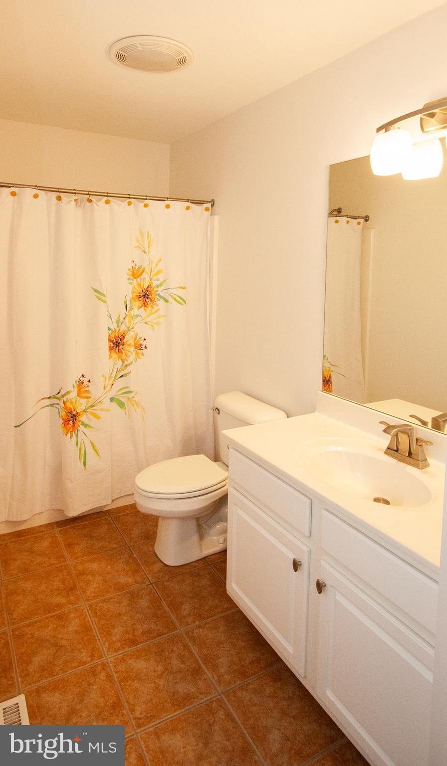 195 Highland Road York, PA 17403 - Photo 12 of 26 Gallery Image 12