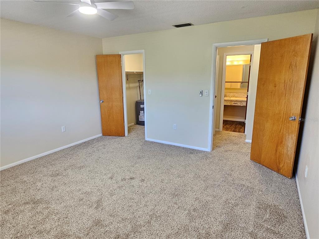 245 Center Road, Unit 211 Venice, FL 34285 - Photo 15 of 26 Gallery Image 15