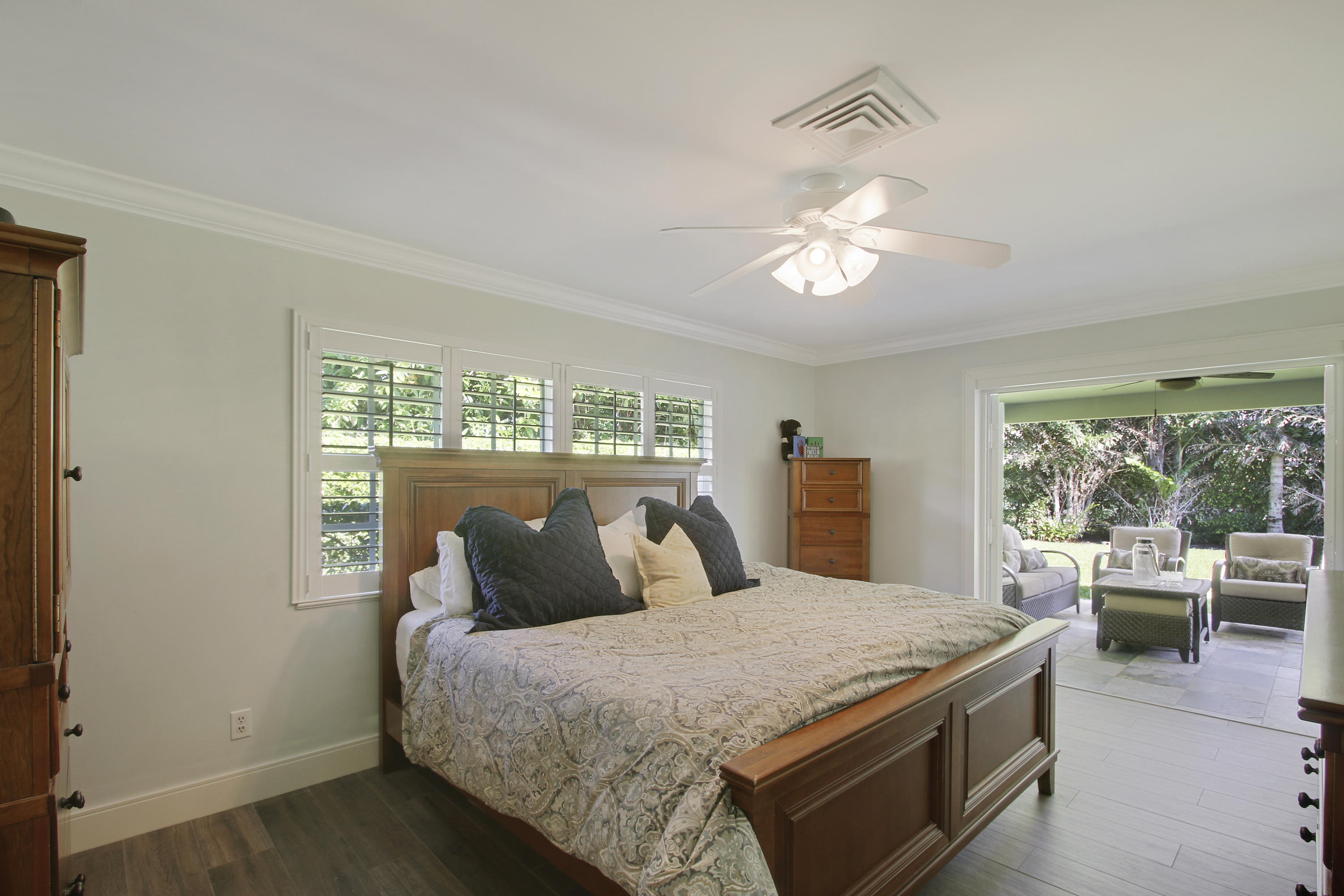 143 Gulfstream Road North Palm Beach, FL 33408 - Photo 13 of 26 master