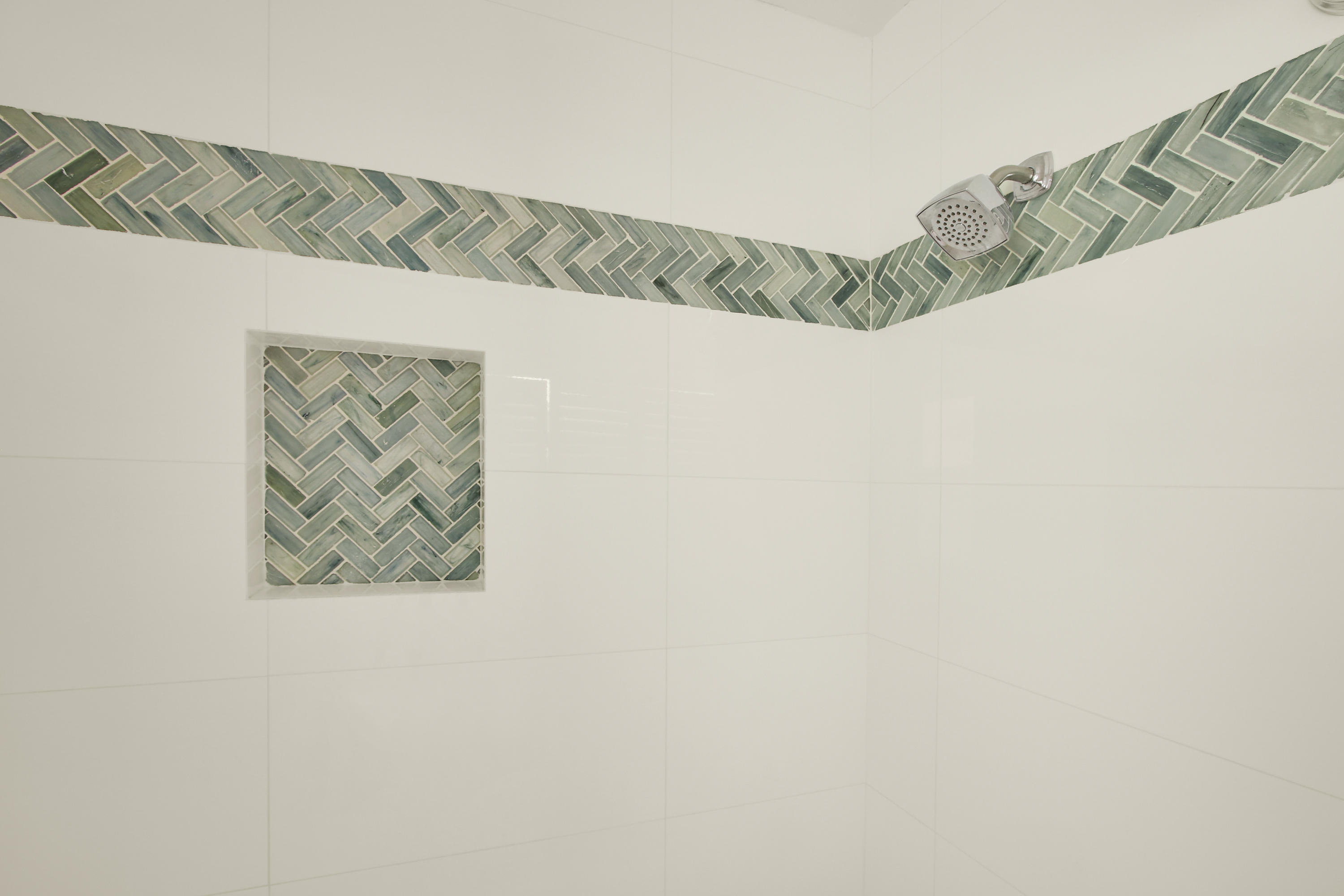 143 Gulfstream Road North Palm Beach, FL 33408 - Photo 21 of 26 guest bathroom