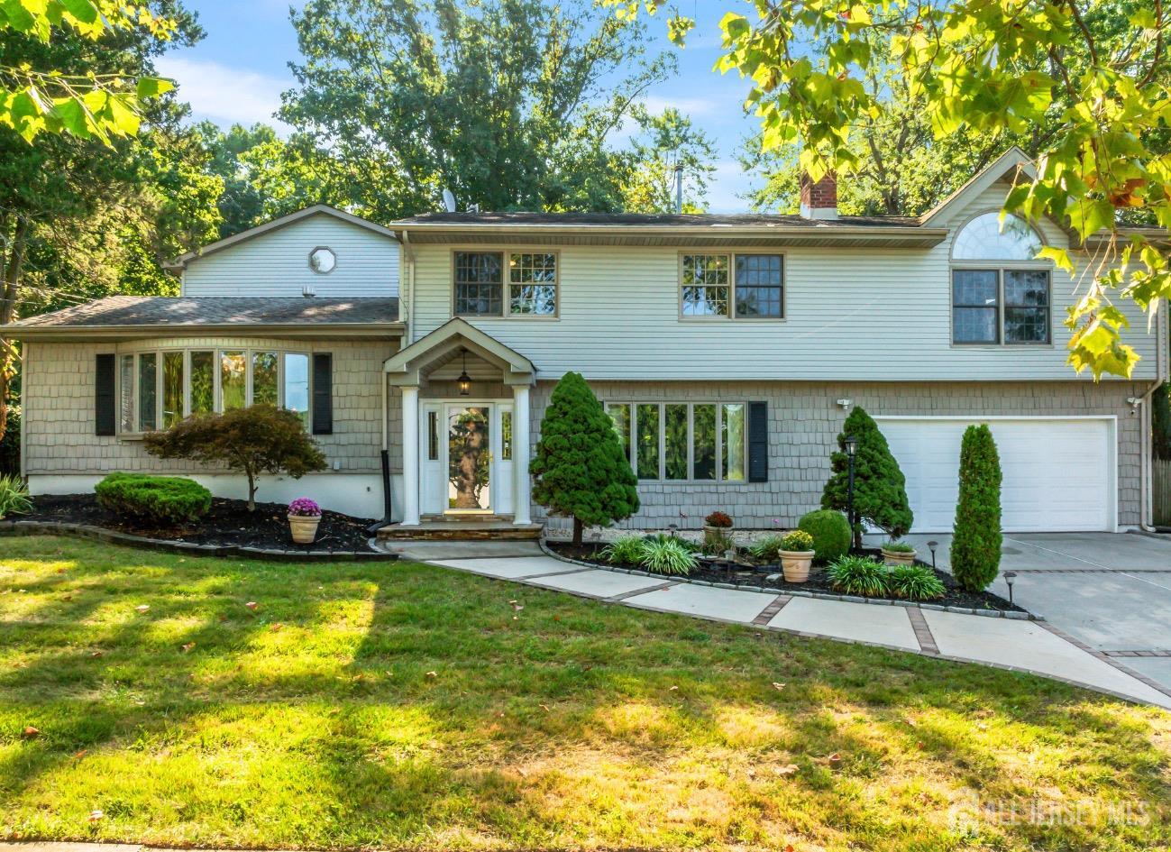 26 Agate Road East Brunswick, NJ 08816 - Photo 1 of 43 Gallery Image 1