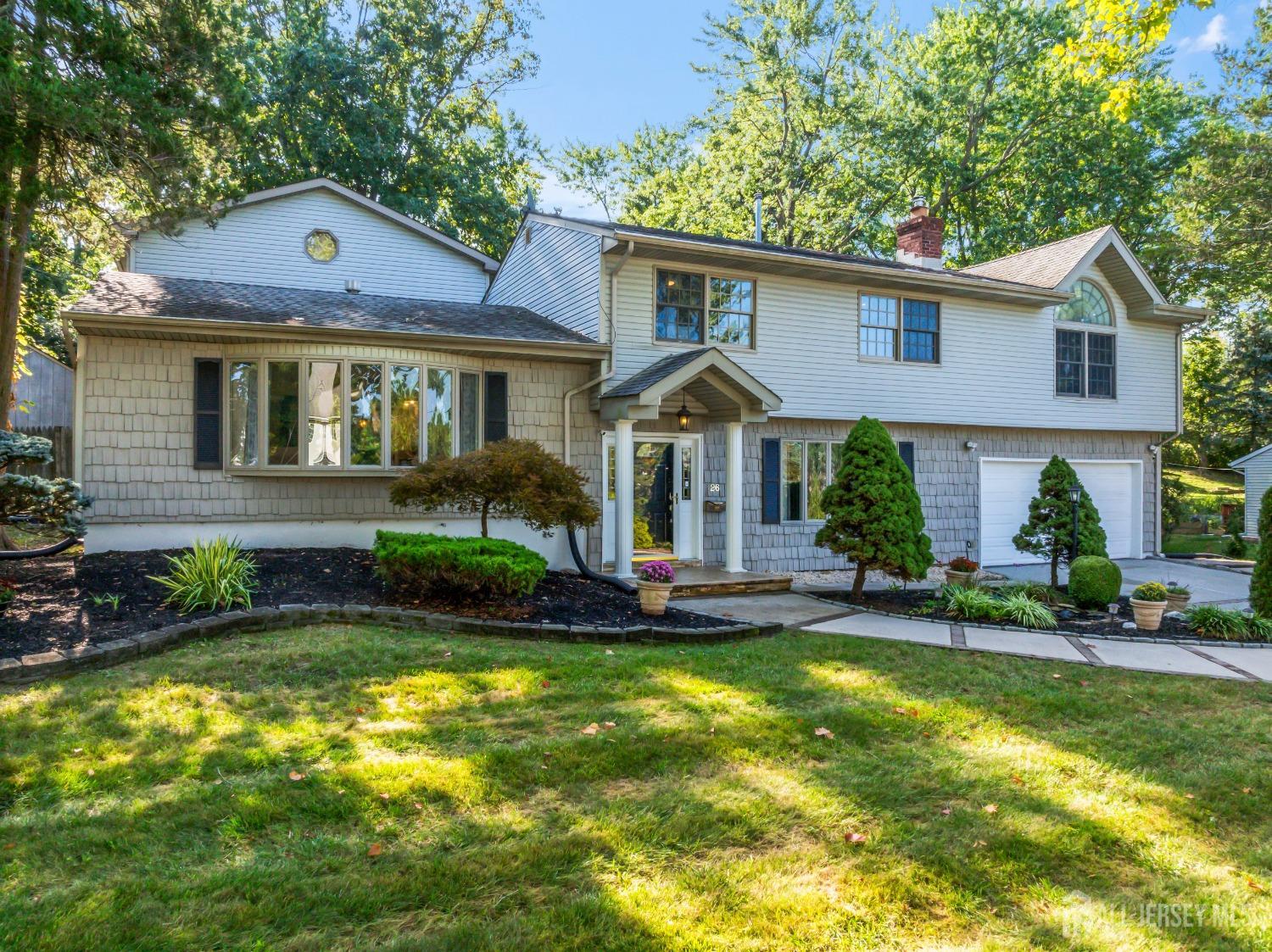 26 Agate Road East Brunswick, NJ 08816 - Photo 2 of 43 Gallery Image 2