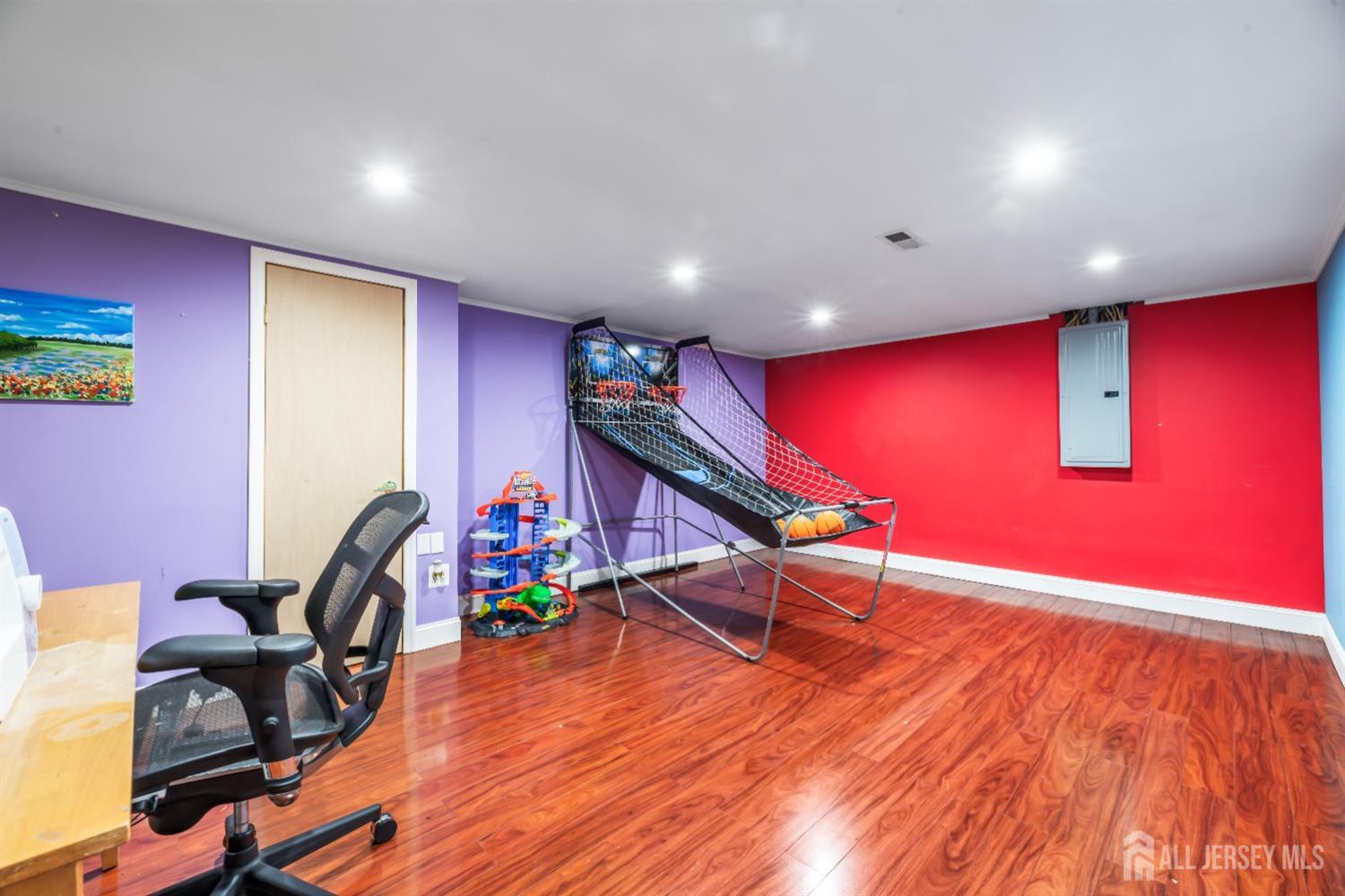 26 Agate Road East Brunswick, NJ 08816 - Photo 30 of 43 Gallery Image 30