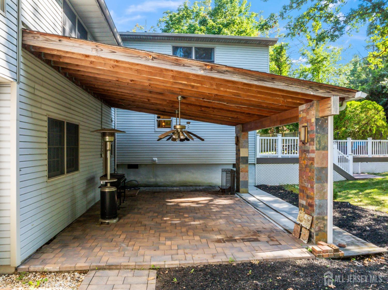 26 Agate Road East Brunswick, NJ 08816 - Photo 33 of 43 Gallery Image 33