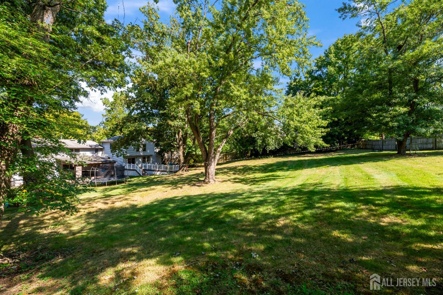 26 Agate Road East Brunswick, NJ 08816 - Photo 38 of 43 Gallery Image 38