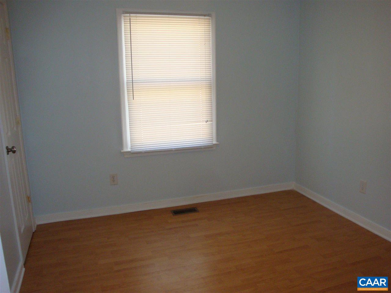 6320 Community House Road Columbia, VA 23038 - Photo 7 of 13
