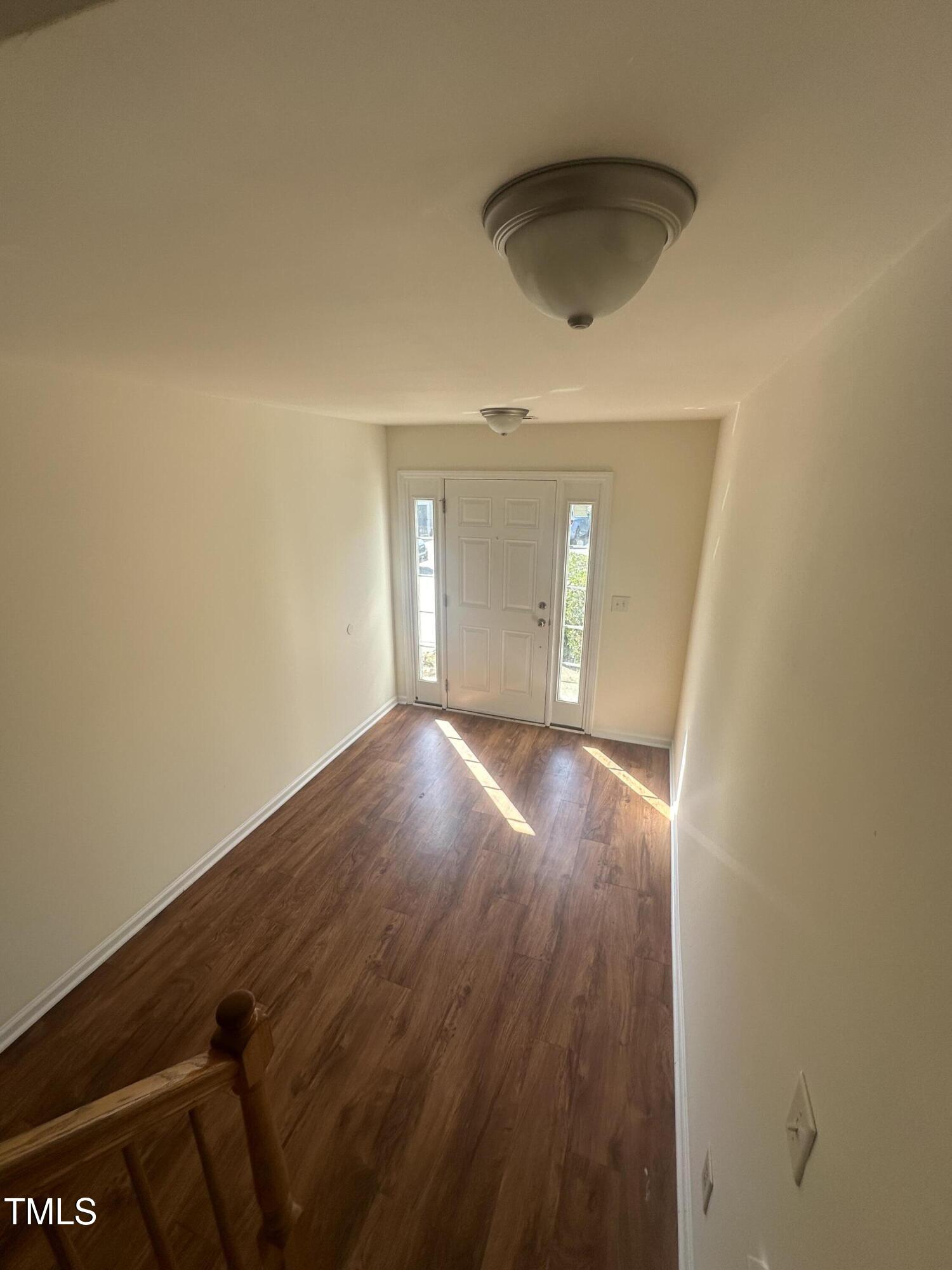 11918 Field Towne Lane Raleigh, NC 27614 - Photo 2 of 17 Entry way