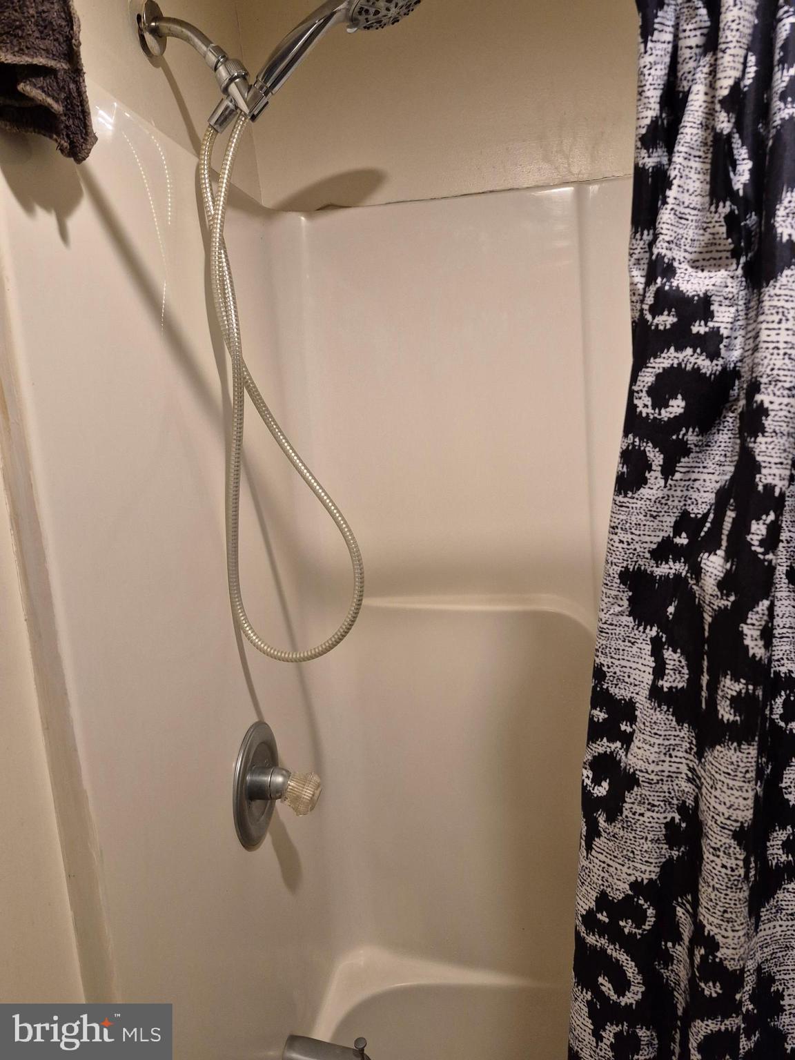 818 Center Street Cambridge, MD 21613 - Photo 7 of 11