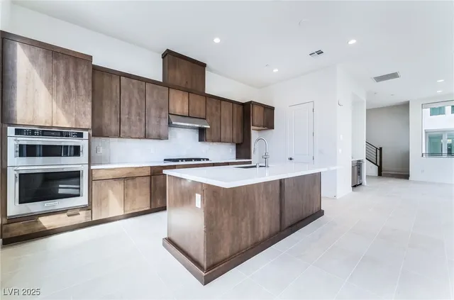 $800,000 | 11522 Hillrise Avenue, Las Vegas, NV 89138