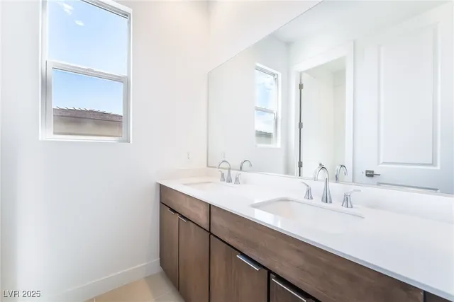 $800,000 | 11522 Hillrise Avenue, Las Vegas, NV 89138