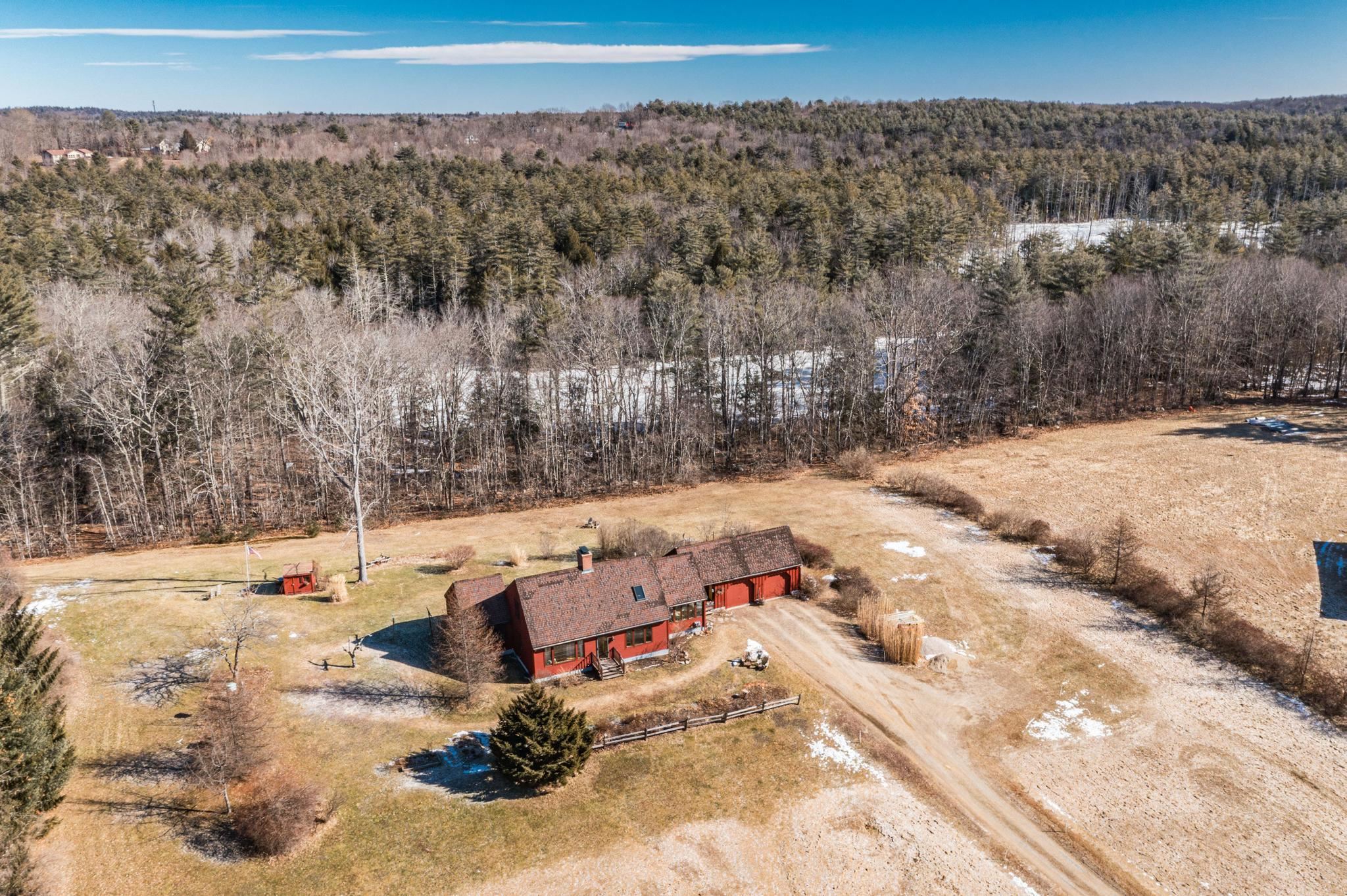 307 Stage Road Nottingham, NH 03290 - Photo 28 of 40