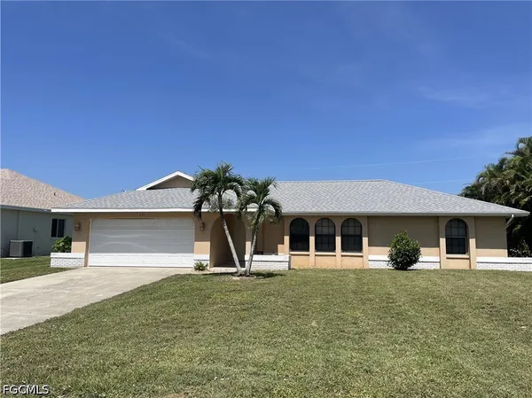 $1,750 | 531 Southwest 36th Street, Cape Coral, FL 33914