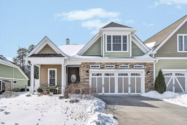 $565,000 | 4757 Laryn Lane, Roanoke, VA 24018
