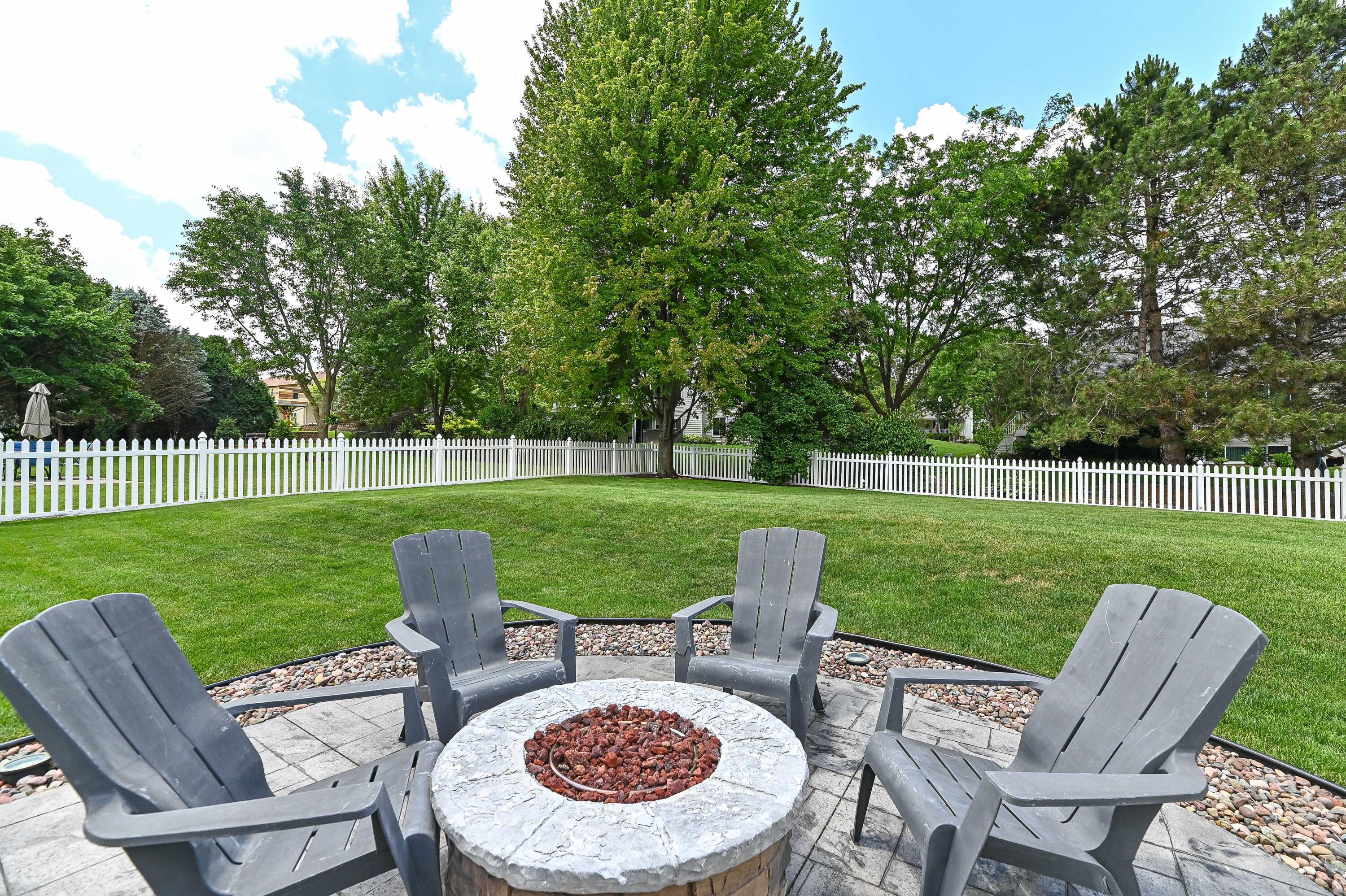 369 Indian Bend Road Burlington, WI 53105 - Photo 8 of 55 Ext-17