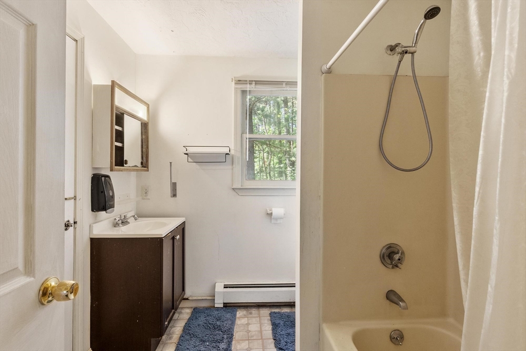 198 Hayden Road, Unit 198 Groton, MA 01450 - Photo 12 of 27