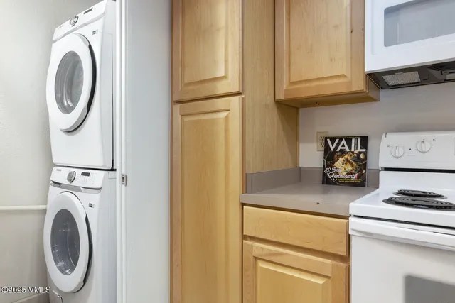 $885,000 | 40 River Pines Court, Unit B102, Edwards, CO 81632