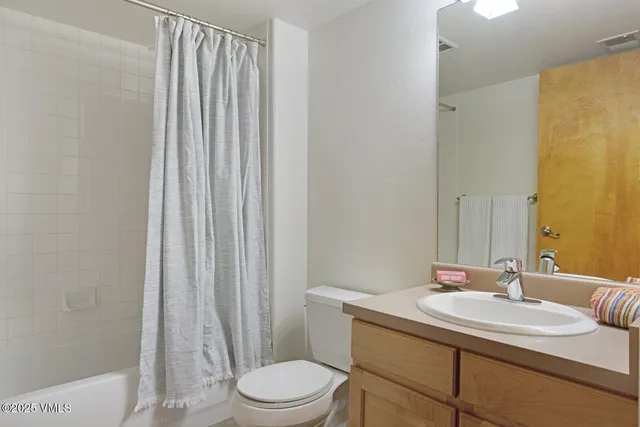 $885,000 | 40 River Pines Court, Unit B102, Edwards, CO 81632