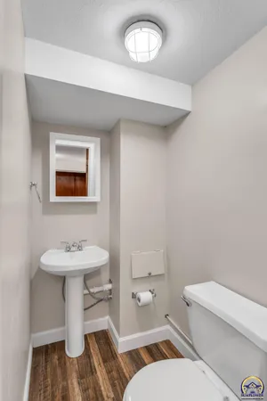 $315,000 | 1912 Southwest Westwood Drive, Topeka, KS 66604