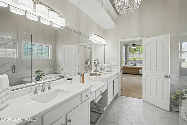 $525,000 | 8472 Belmor Lakes Drive, Olive Branch, MS 38654