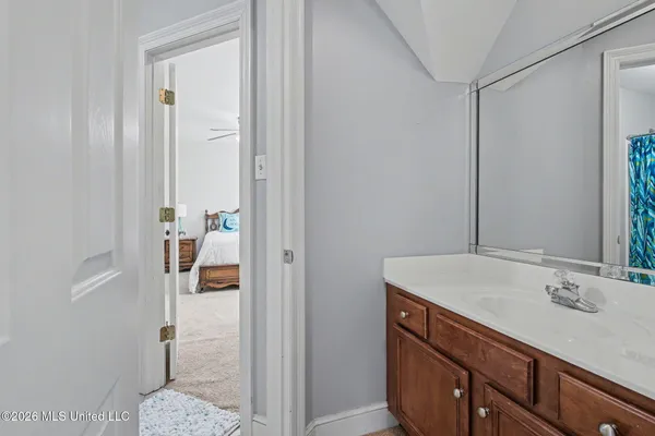 $525,000 | 8472 Belmor Lakes Drive, Olive Branch, MS 38654