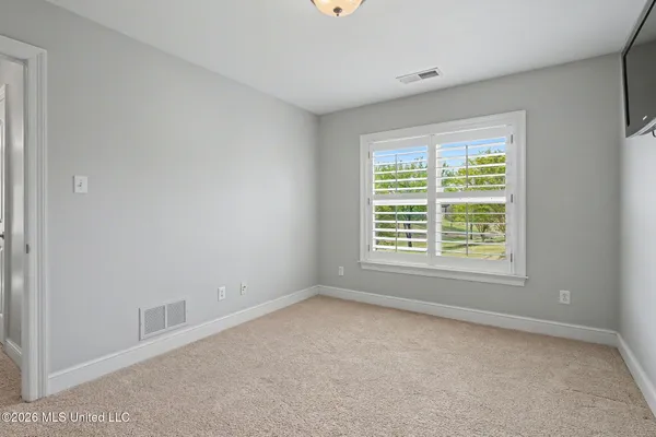 $525,000 | 8472 Belmor Lakes Drive, Olive Branch, MS 38654