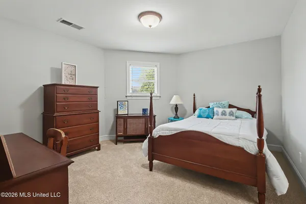 $525,000 | 8472 Belmor Lakes Drive, Olive Branch, MS 38654