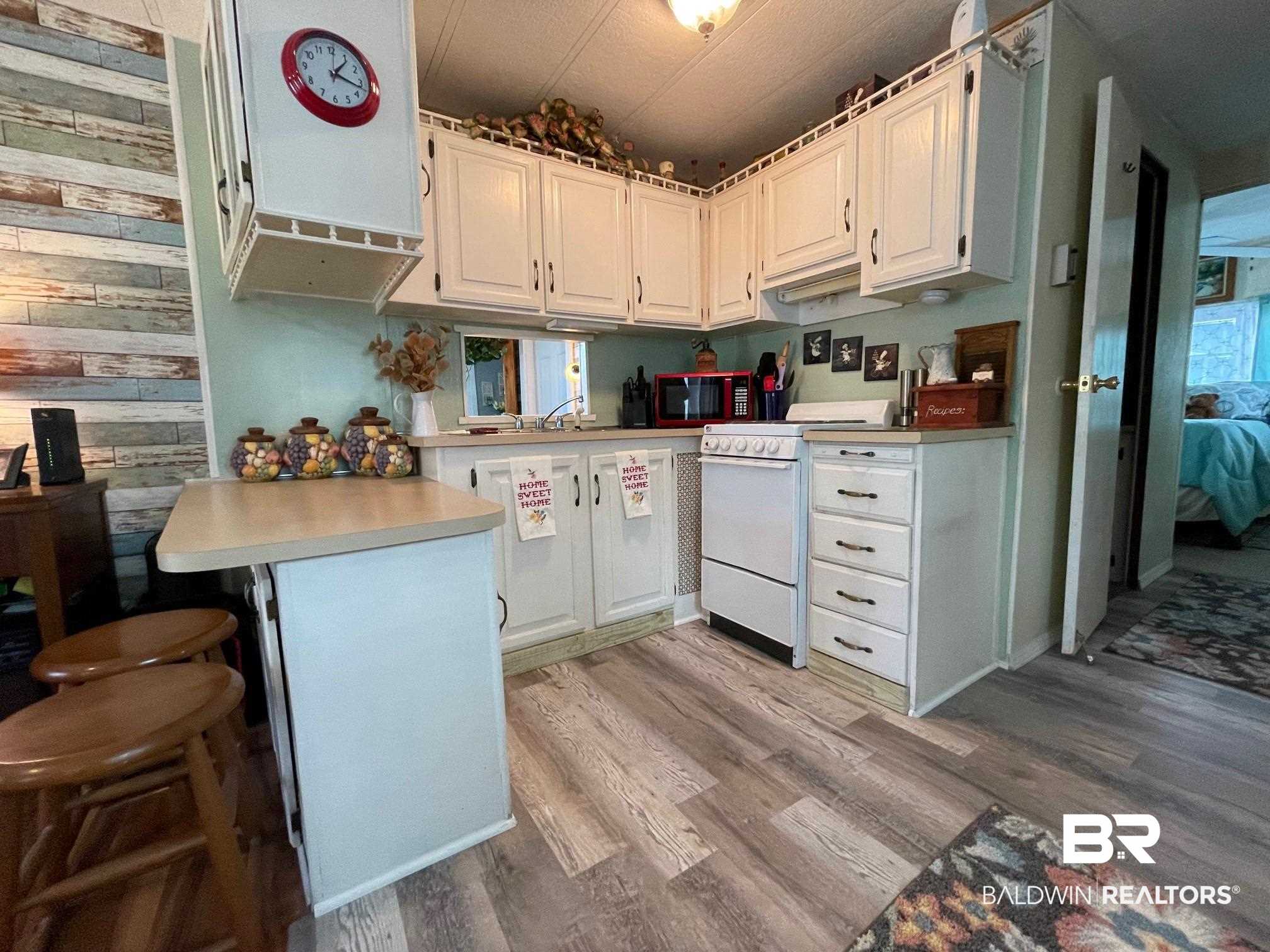 682 Escambia Loop Lillian, AL 36549 - Photo 8 of 25