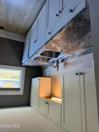 $2,500 | 34 Old Rte 146, Clifton Park, NY 12065