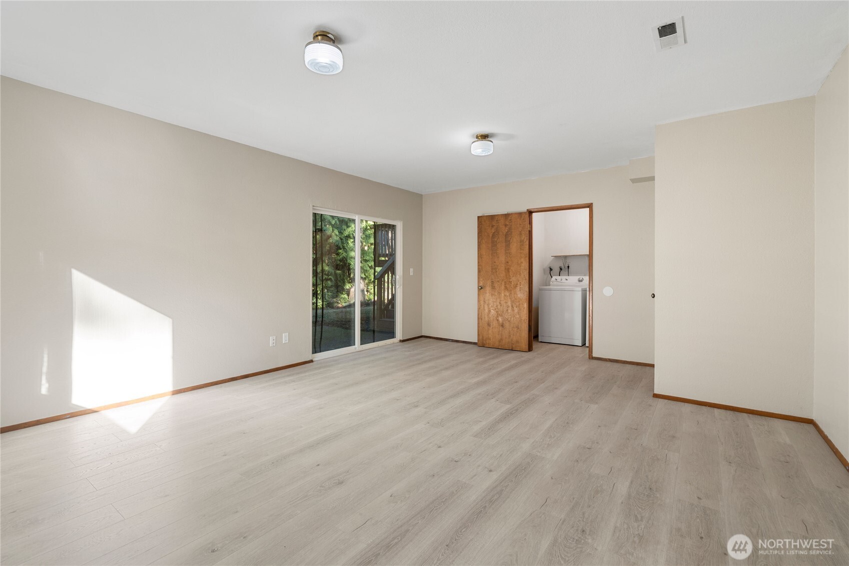 4119 Tartan Way Clinton, WA 98236 - Photo 28 of 38