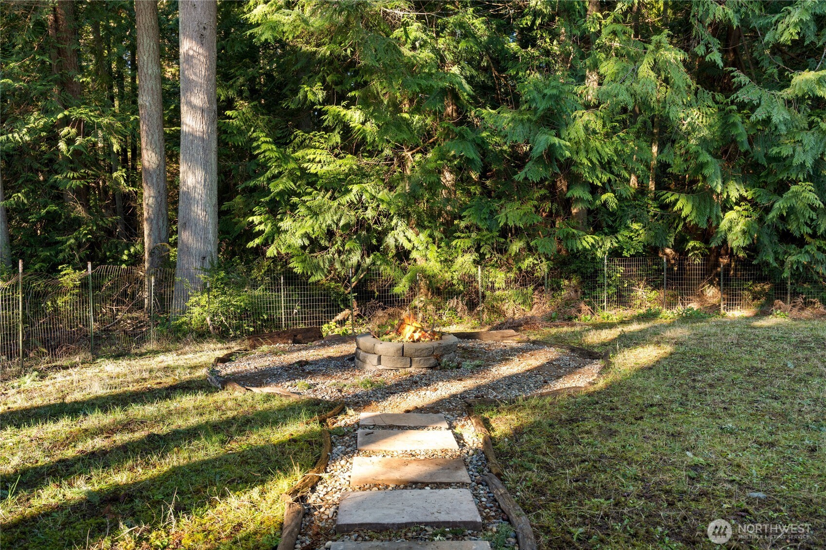 4119 Tartan Way Clinton, WA 98236 - Photo 32 of 38