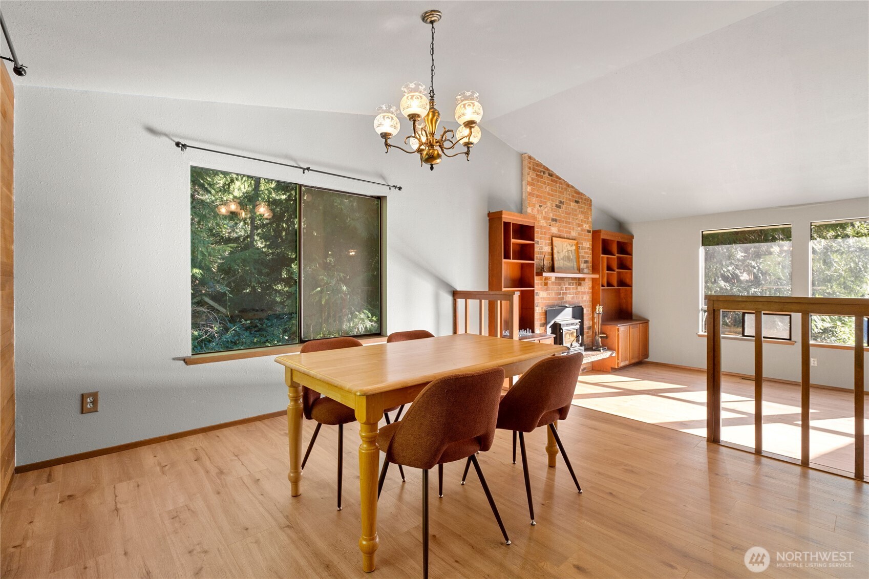 4119 Tartan Way Clinton, WA 98236 - Photo 9 of 38