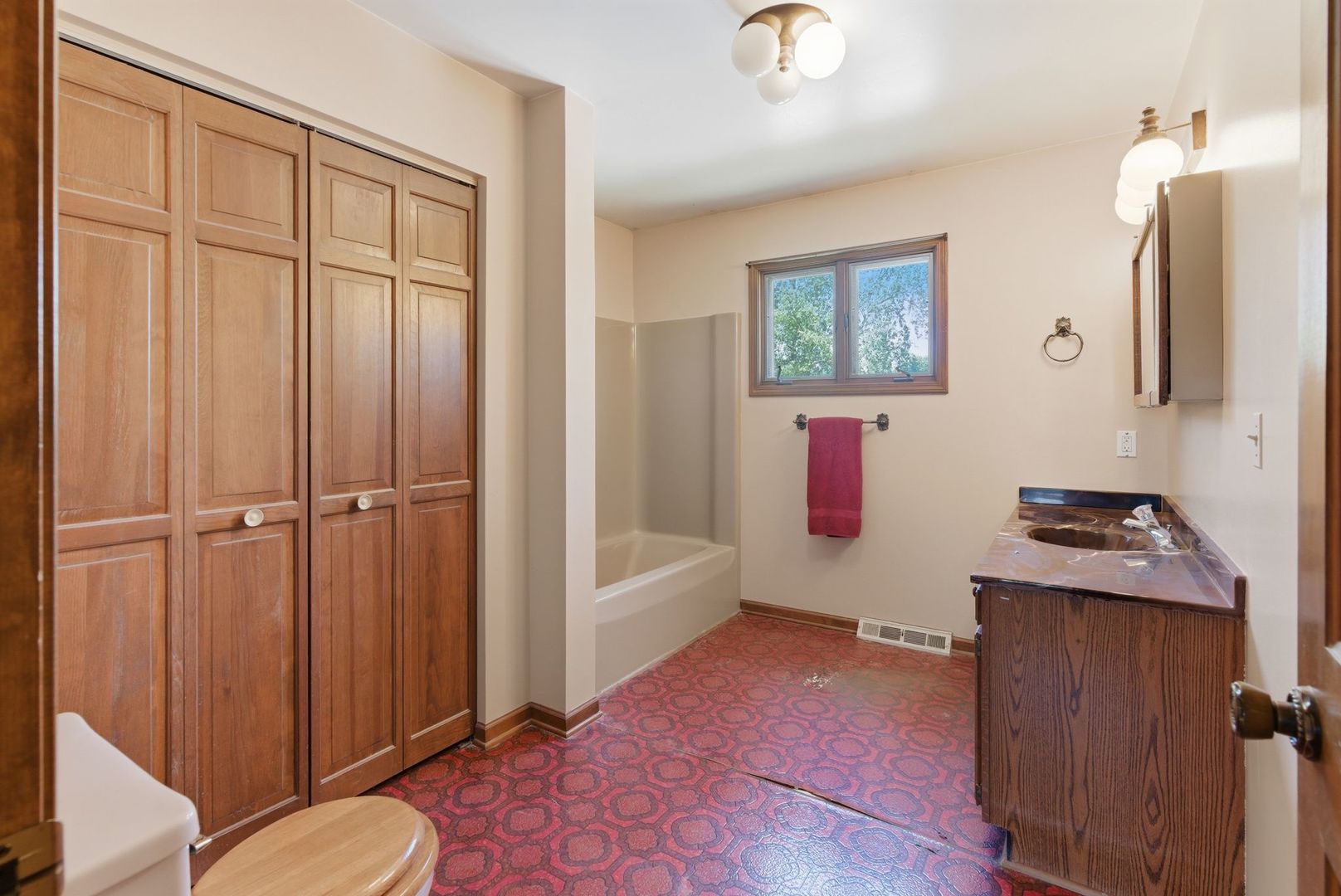 1356 Fifth Street Montgomery, IL 60538 - Photo 18 of 32 Gallery Image 18