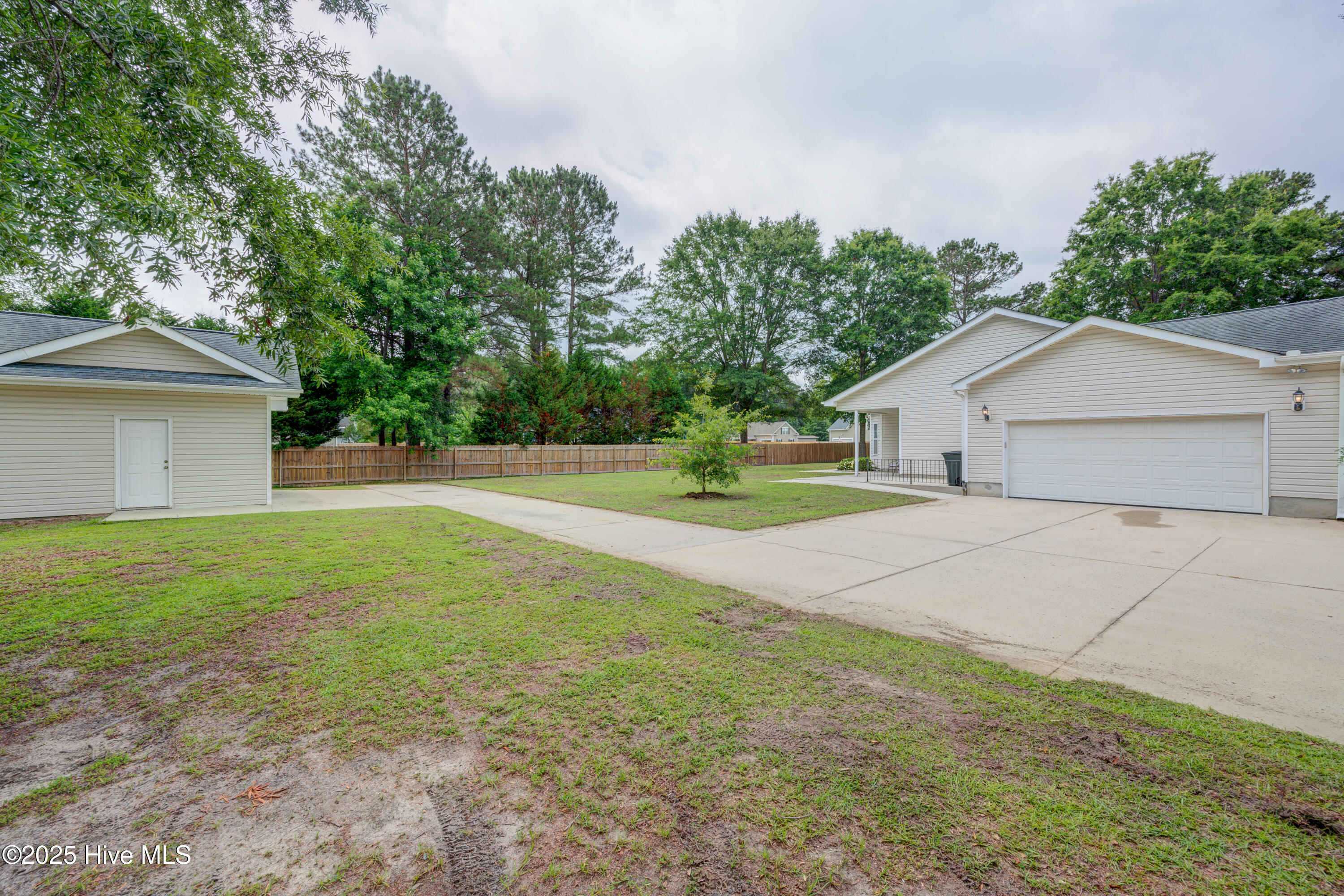 318 Winding Creek Road Rocky Point, NC 28457 - Photo 15 of 41 318WindingCreekRoad(17)