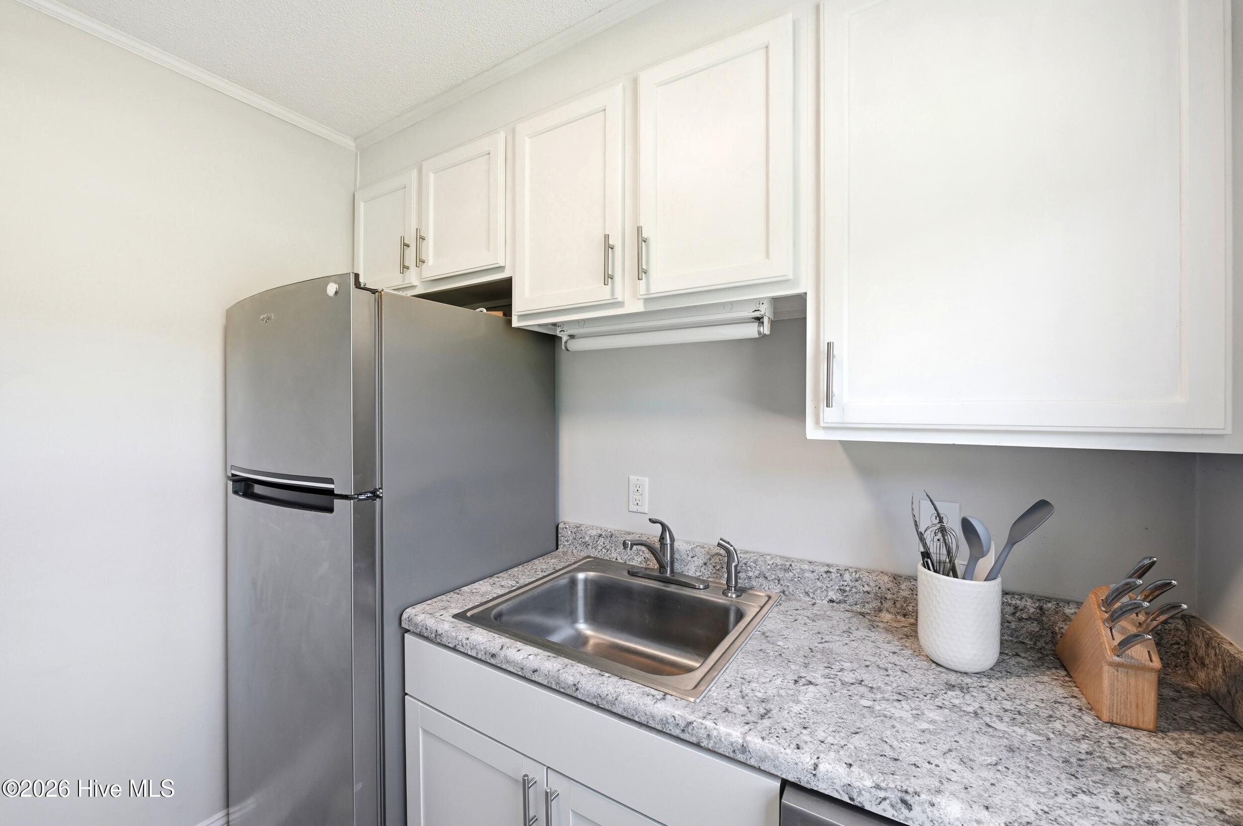 380 Swinson Road Maple Hill, NC 28454 - Photo 14 of 56 Kitchen